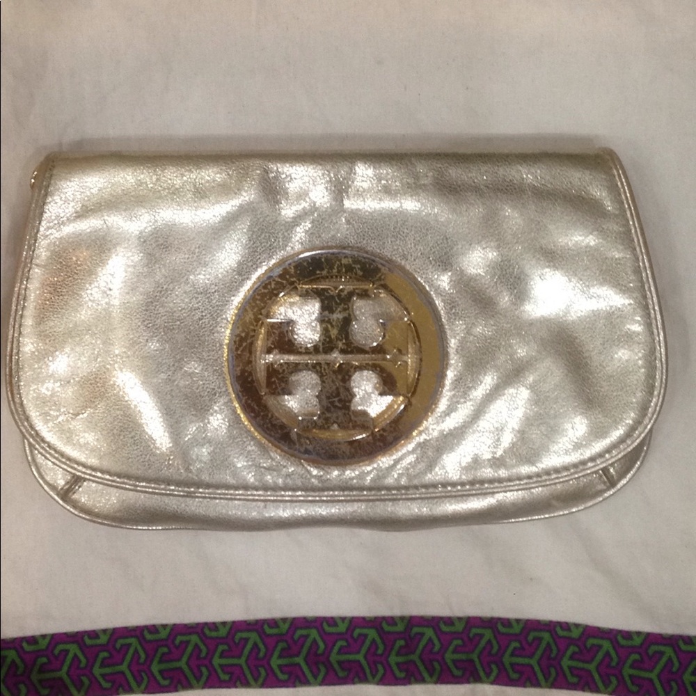 Tory Burch metallic Cluthc